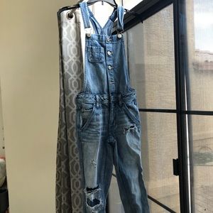 American Eagle denim overalls destroyed look XXS